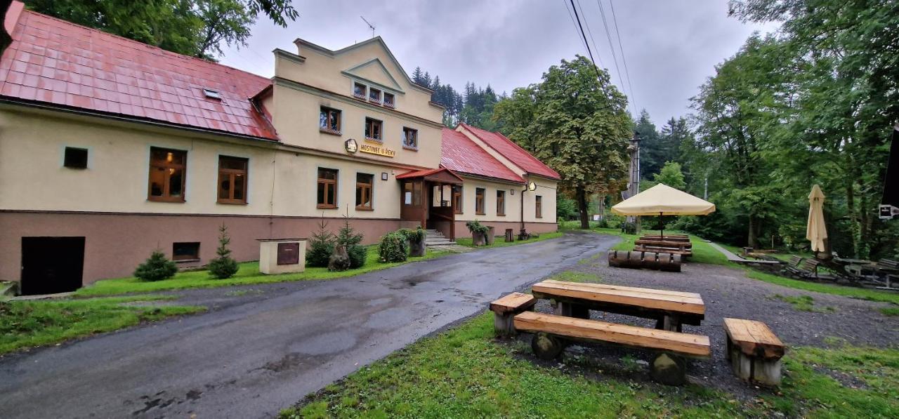 Hotel Hostinec U Reky Ostravice Exterior foto